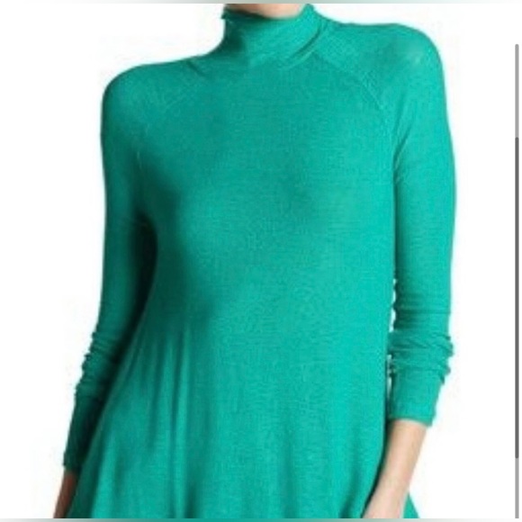 FREE PEOPLE Intimately Weekend Snuggle Turtleneck Shirt Top Blouse Emerald Kelly - Picture 15 of 15